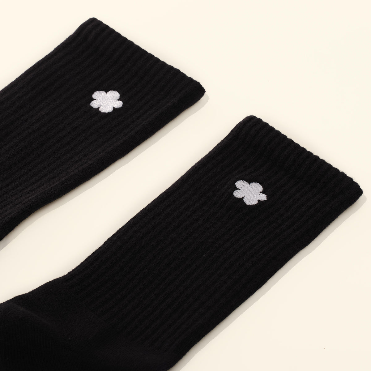 TUFT SOCKS BLACK